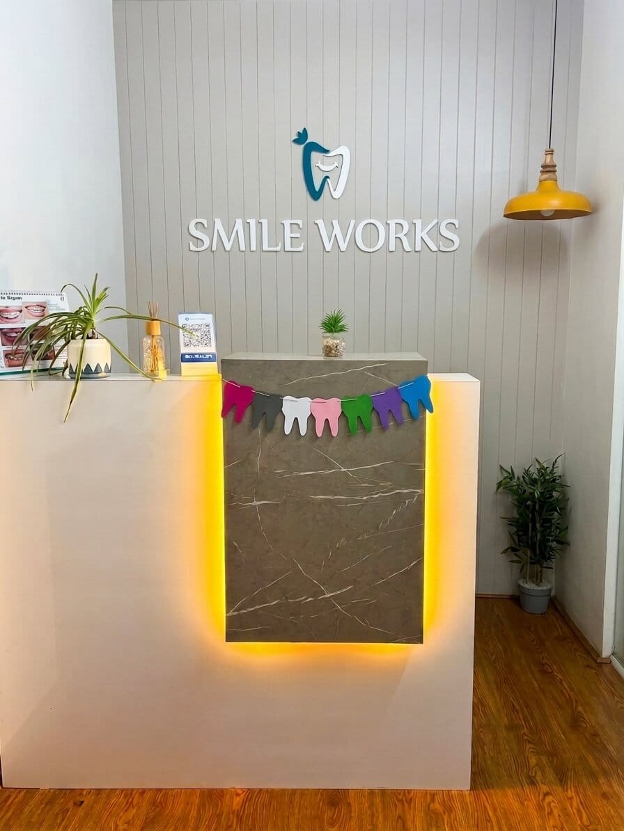 Smile Works Dental Clinic Reception, Kothanur, Hennur, Bengaluru